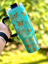 Load image into Gallery viewer, 40 oz Big Betty aka Stanley Dupe