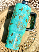 Load image into Gallery viewer, 40 oz Big Betty aka Stanley Dupe